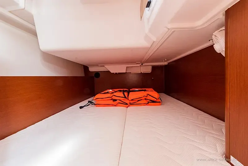 Oceanis 35.1 (ID=8599) - фото 24