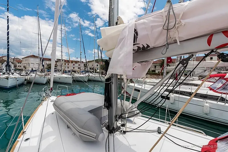 Oceanis 35.1 (ID=8599) - фото 22