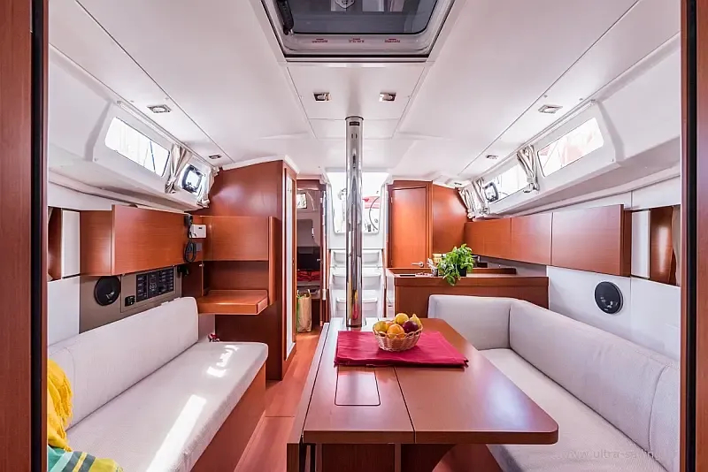 Oceanis 35.1 (ID=8599) - фото 29