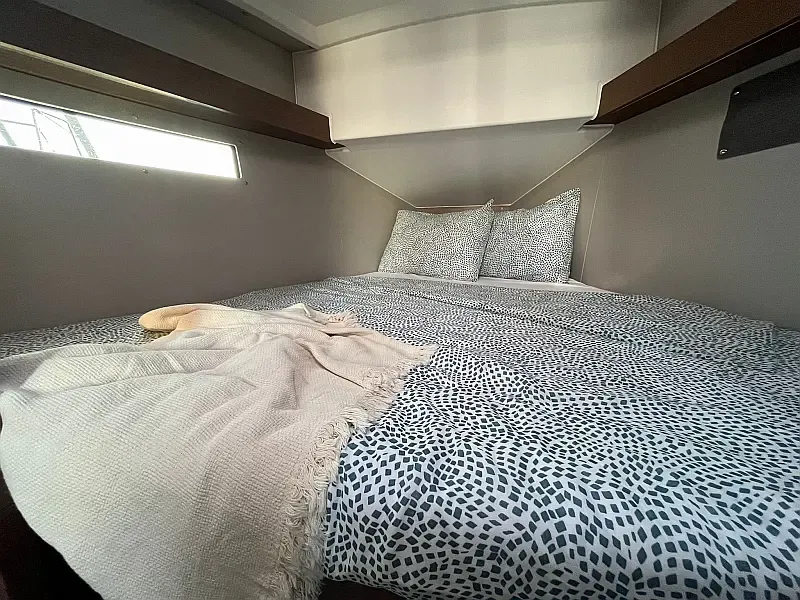 Oceanis 34.1 (ID=8600) - фото 30