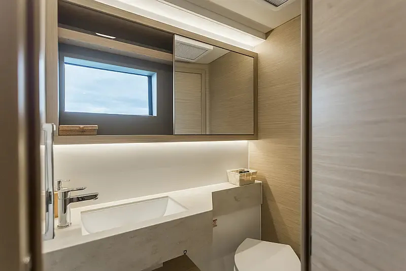 Lagoon 51 (ID=8677) - фото 16