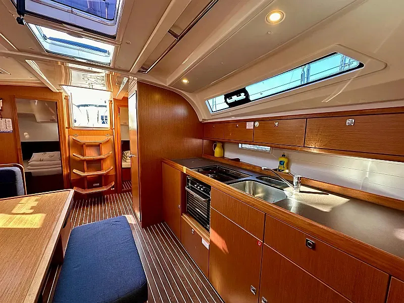 Bavaria Cruiser 41 (ID=8753) - фото 8