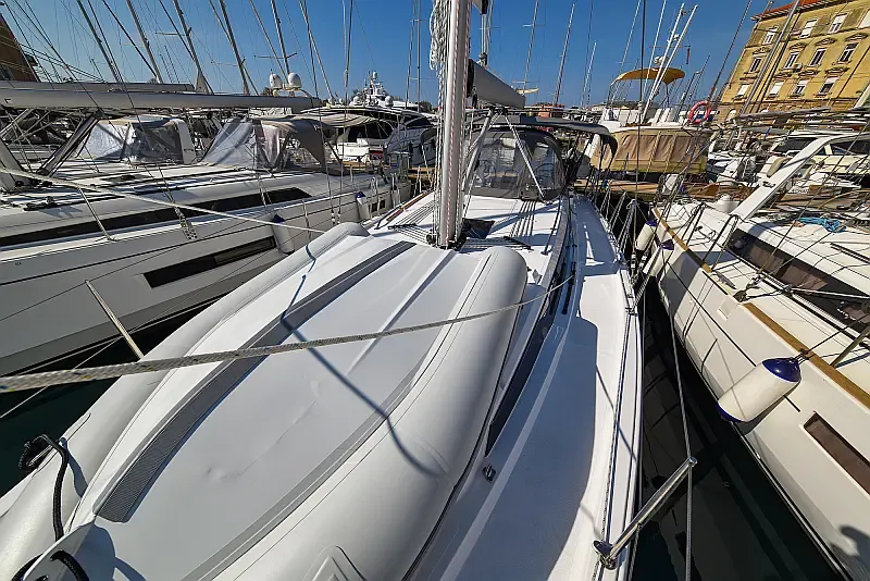 Bavaria C38 (ID=8774) - фото 18