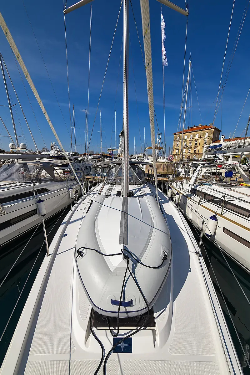 Bavaria C38 (ID=8774) - фото 17