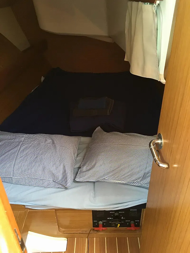 Sun Odyssey 32i (ID=88) - фото 31