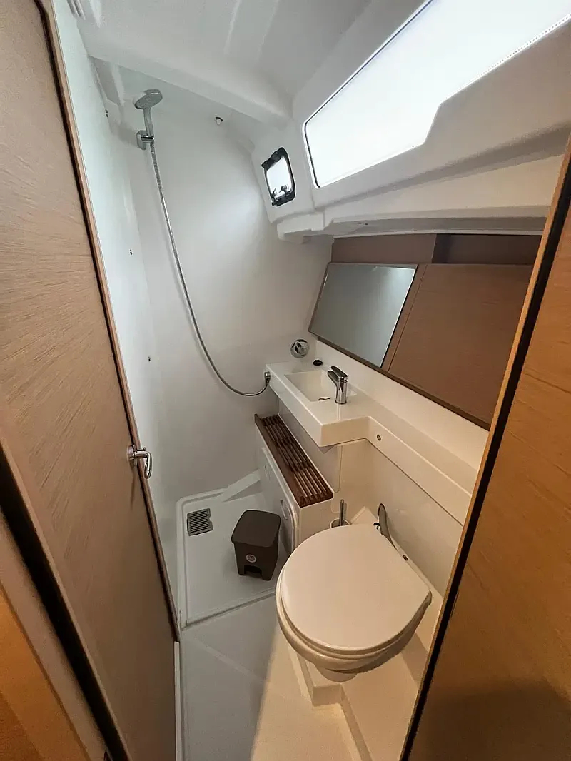 Sun Odyssey 490 (ID=8996) - фото 21