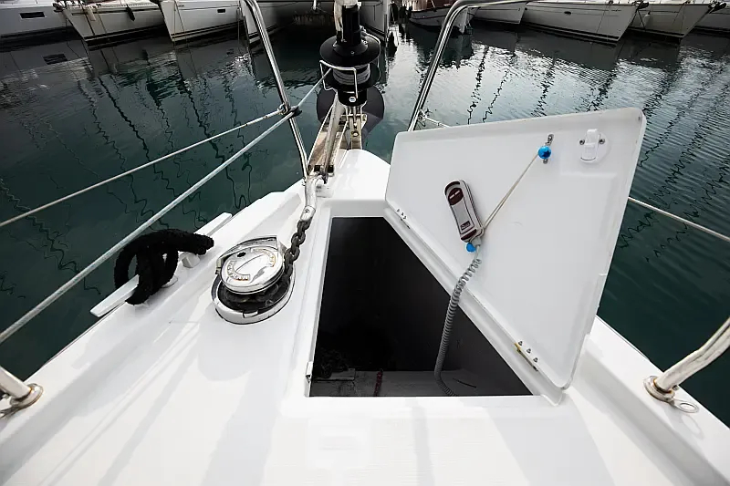 Oceanis 51.1 (ID=9005) - фото 11