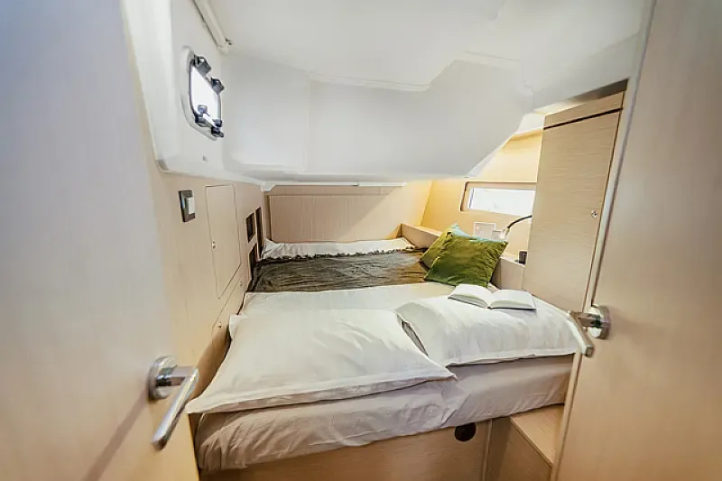 Oceanis 46.1 (ID=907) - фото 13