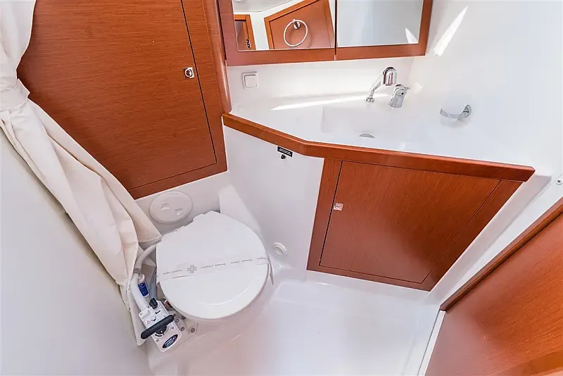 Oceanis 45 (ID=9094) - фото 7