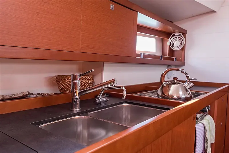 Oceanis 45 (ID=9094) - фото 13