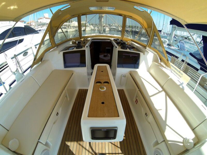 Dufour 382 Grand Large (ID=910) - фото 4