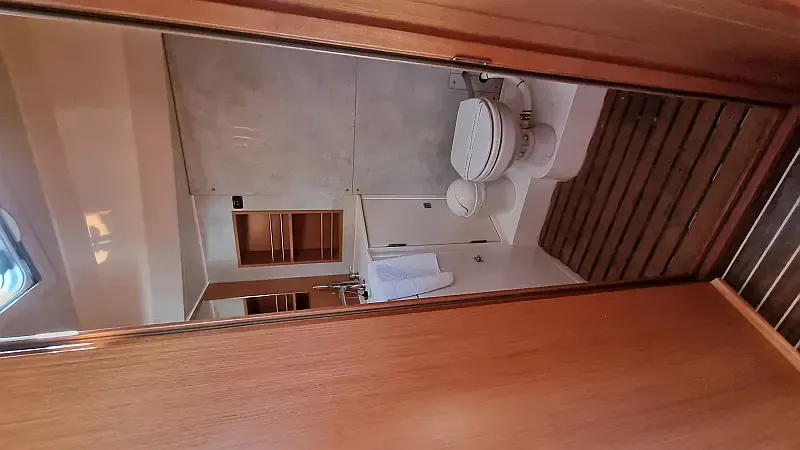 Bavaria C42 (ID=9124) - фото 13