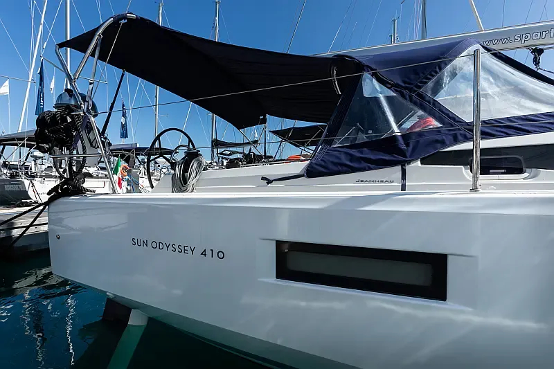 Sun Odyssey 410 (ID=9128) - фото 11