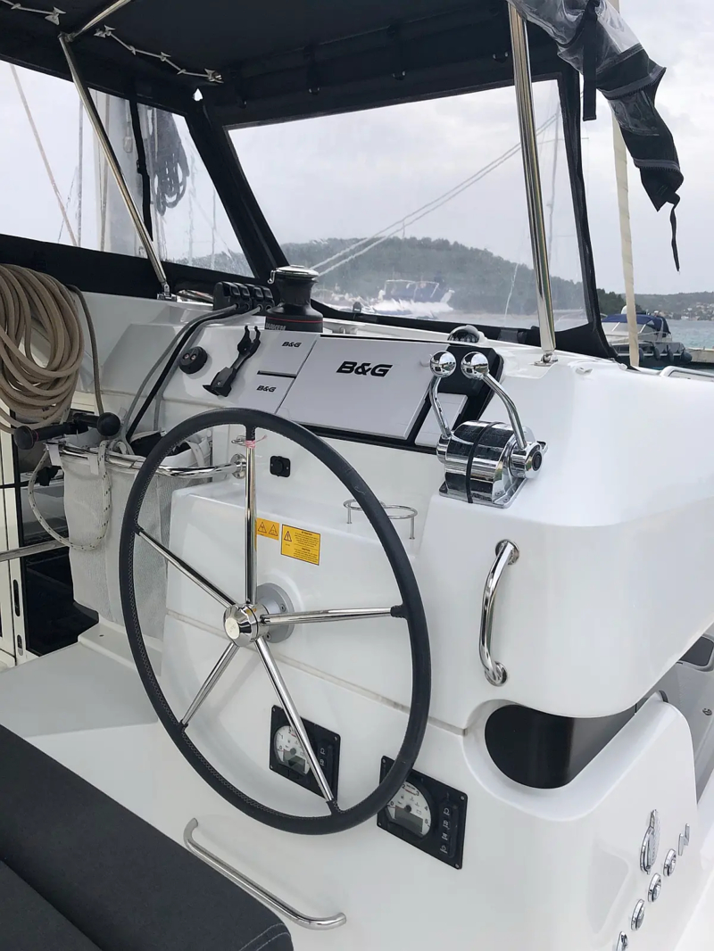 Lagoon 40 (ID=9137) - фото 10