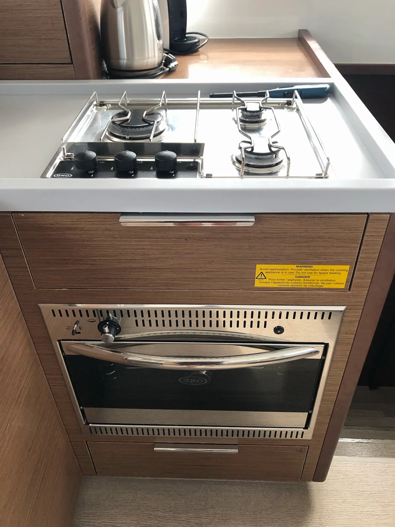 Lagoon 40 (ID=9137) - фото 20