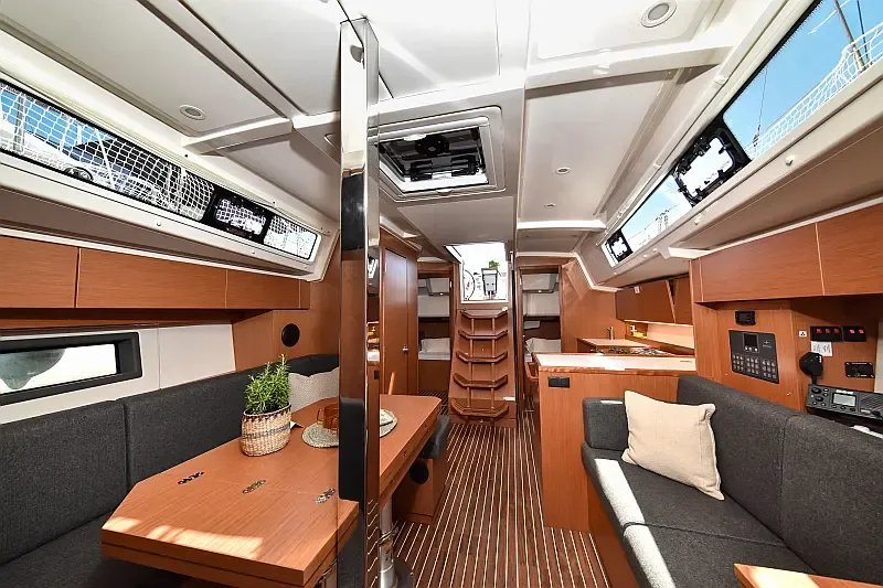 Bavaria C38 (ID=9247) - фото 18