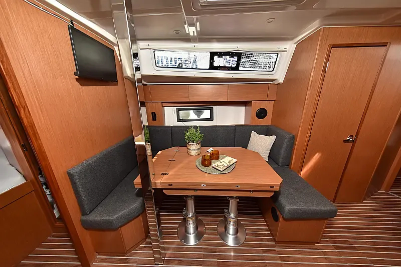 Bavaria C38 (ID=9247) - фото 23