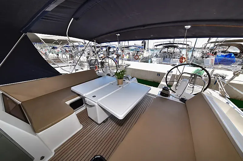 Sun Odyssey 490 (ID=9298) - фото 9