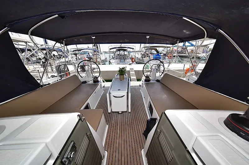 Sun Odyssey 490 (ID=9298) - фото 11