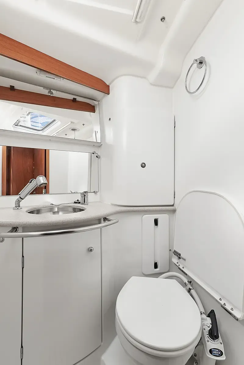 Sun Odyssey 54DS (ID=9337) - фото 18