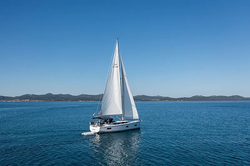 Bavaria C38 (ID=9420) - фото 4