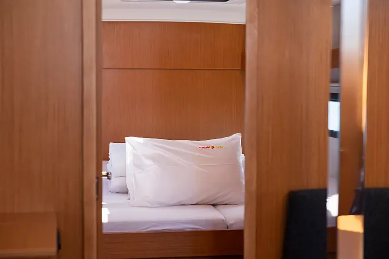 Bavaria C38 (ID=9420) - фото 21