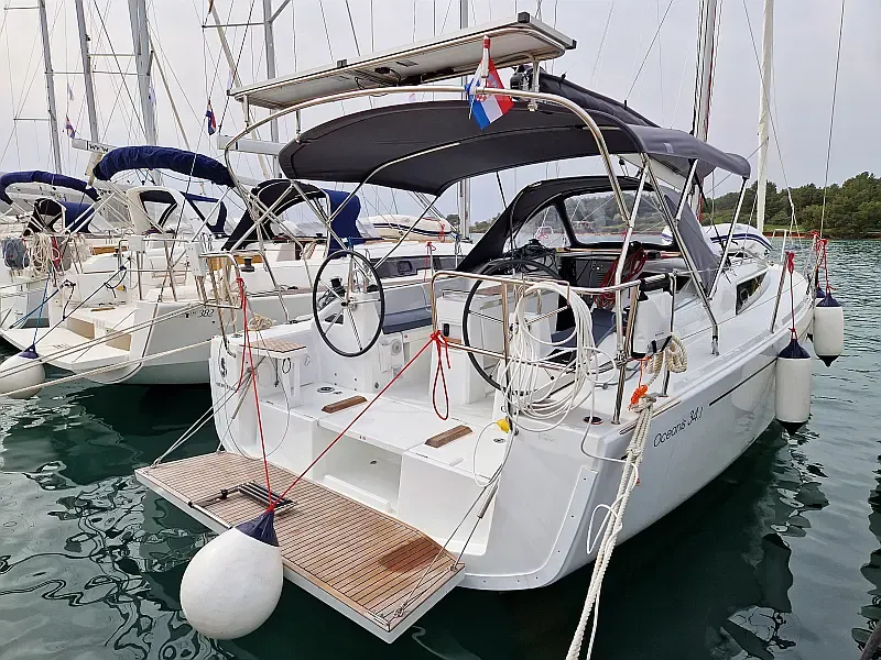 Oceanis 34.1 (ID=9424) - фото 7