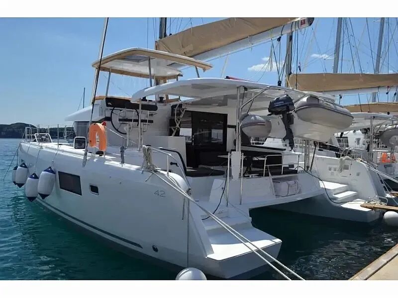 Lagoon 42 (ID=9695)