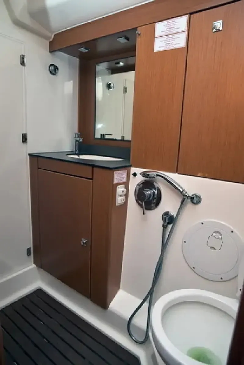 Bavaria Cruiser 56 (ID=9729) - фото 6