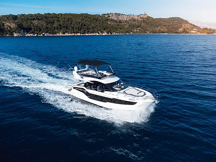 Galeon 440 Fly (ID=9857)
