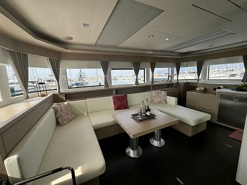 Lagoon 55 (ID=9873) - фото 17