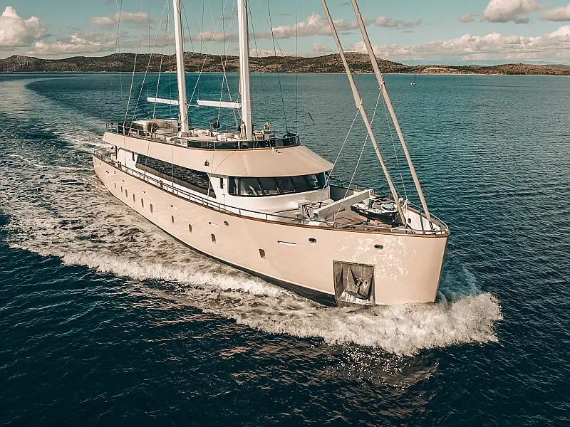 Motoryacht (ID=9879)