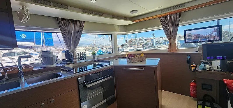 Lagoon 52F (ID=9885) - фото 28