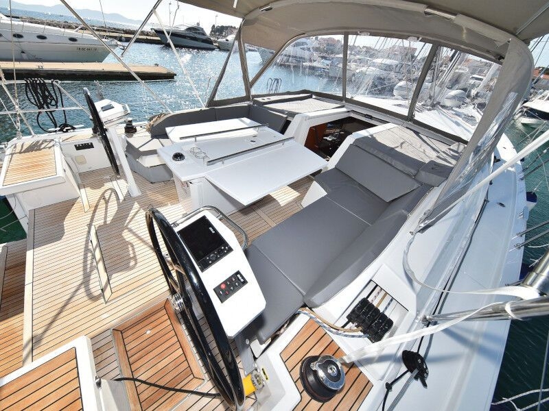 Oceanis 46.1 (ID=992) - фото 21