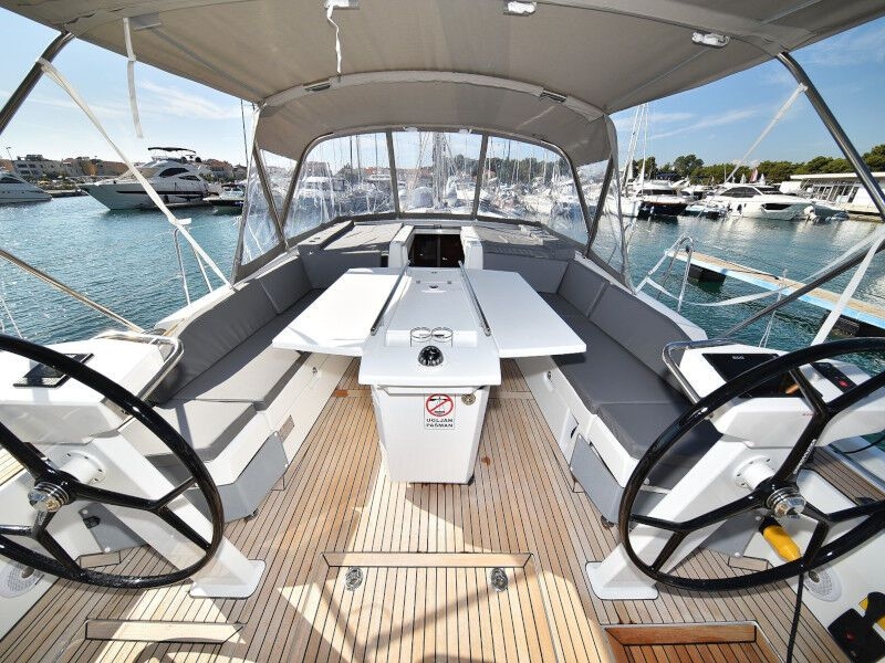 Oceanis 46.1 (ID=992) - фото 22