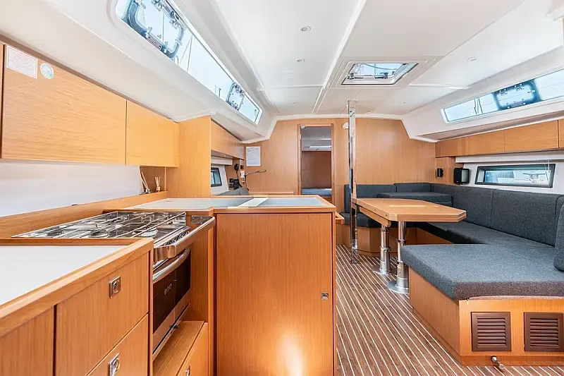 Bavaria C42 (ID=9923) - фото 14