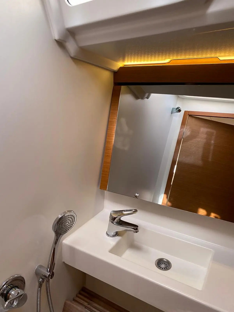 Sun Odyssey 440 (ID=9960) - фото 6