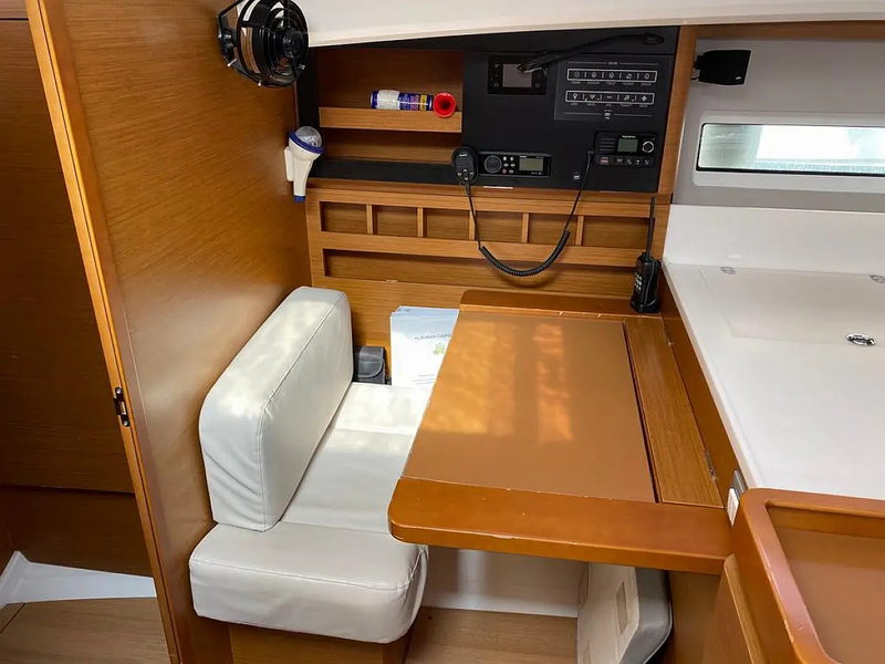 Sun Odyssey 440 (ID=9960) - фото 10