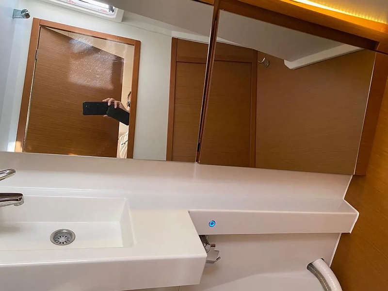 Sun Odyssey 440 (ID=9960) - фото 7