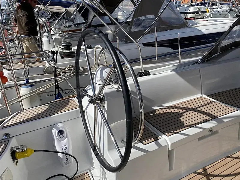 Sun Odyssey 519 (ID=9975) - фото 5