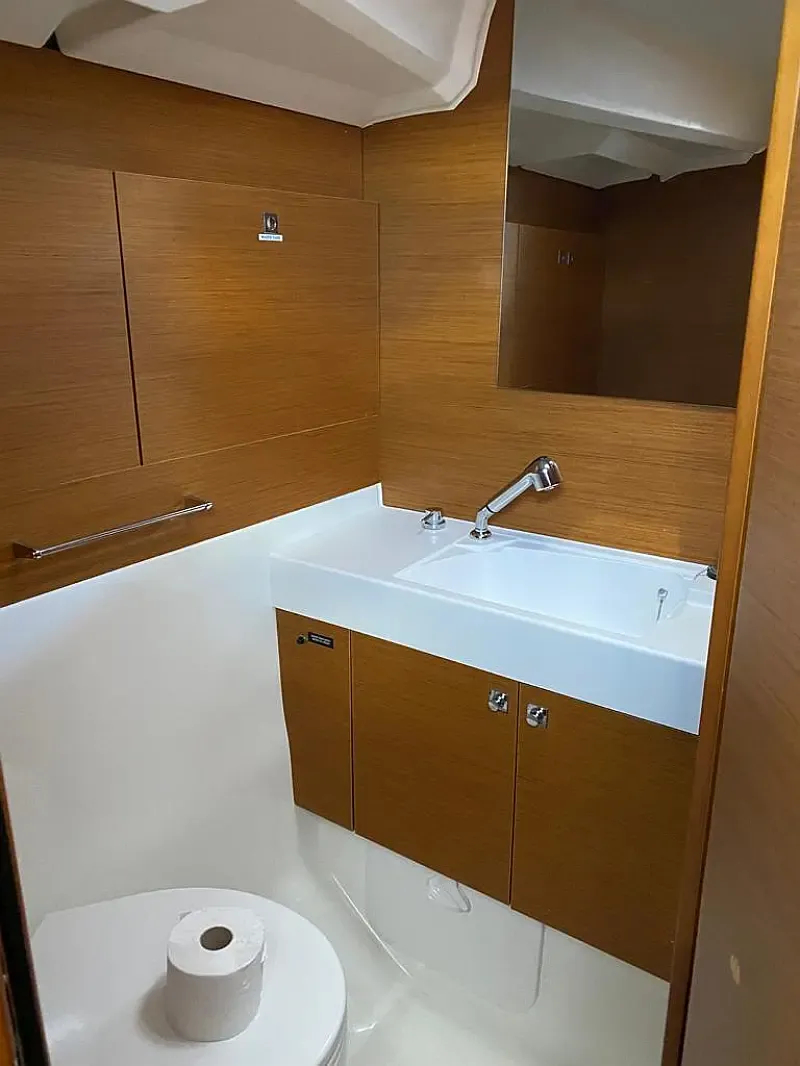 Sun Odyssey 519 (ID=9975) - фото 23