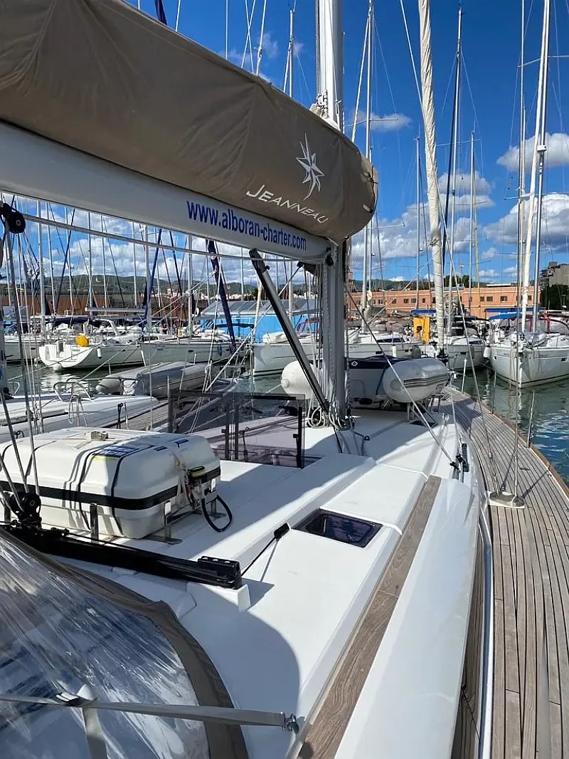 Sun Odyssey 519 (ID=9975) - фото 9