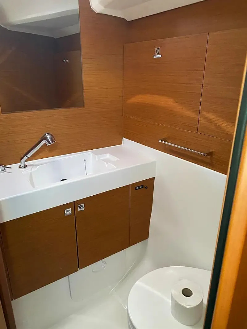 Sun Odyssey 519 (ID=9975) - фото 16