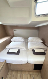 Oceanis 51.1 (ID=15747) - фото 10