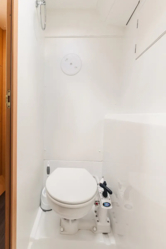 Lagoon 380 S2 (ID=7038) - фото 5